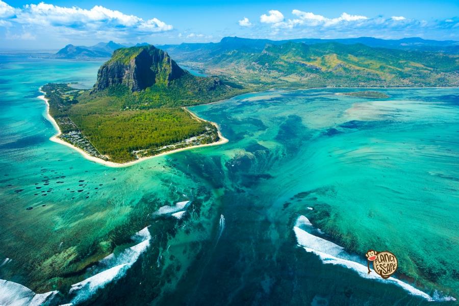 Mauritius beaches, lagoons and scenery